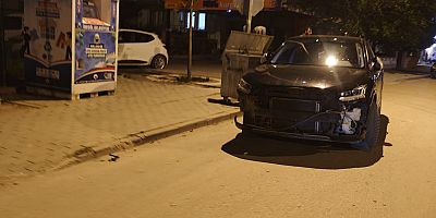 İnegöl’de Otomobil ile Motosiklet Çarpıştı: 2 Yaralı