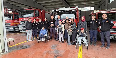 İNEGÖL’DE ÖZEL ÖĞRENCİLERDEN İTFAİYECİLERE ANLAMLI ZİYARET