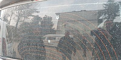 İnegöl’de Park Halindeki Araca Ateş Edildi