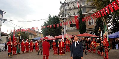 İNEGÖL’DE PİLAV GÜNÜ SONRASI ZEHİRLENME ŞÜPHESİ! MUHTARDAN ÖZÜR MESAJI
