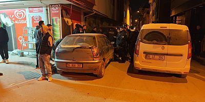 İnegöl’de Polisten Kaçan Araç Ortalığı Savaş Alanına Çevirdi