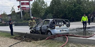İnegöl'de seyir halindeki otomobil alev topuna döndü