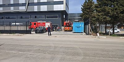 İnegöl’de Tekstil Fabrikasında Yangın: İtfaiye Hızla Müdahale Etti