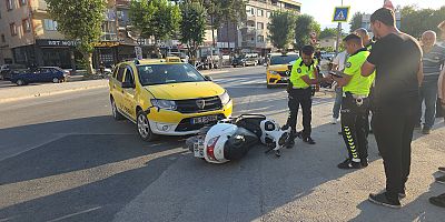 İnegöl’de Ticari Taksi ile Motosiklet Çarpıştı: 1 Yaralı