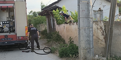 İnegöl’de Trafo Patladı, Bahçede Yangın Çıktı