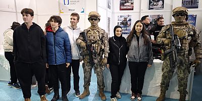 İnegöl’de Üniversite ve Meslek Tanıtım Günlerine Yoğun İlgi