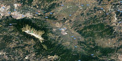 İnegöl'de yollar dikkat çekiyor.... İstiklal Savaşı'na tanıklık eden yol bile var...