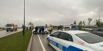 İnegöl’de zincirleme kaza; 2 yaralı