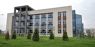 İnegöl Devlet Hastanesi’nde Görevli Sağlık Çalışanı Hayatını Kaybetti