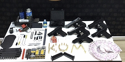 İNEGÖL EMNİYET MÜDÜRLÜĞÜ EKİPLERİ KAÇAK SİLAH İMALATHANESİNE BASKIN YAPTI.