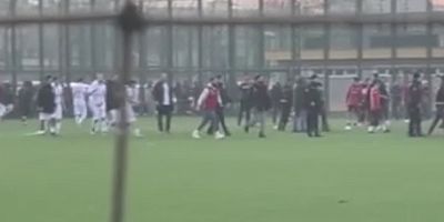 İnegöl Futbolcularına Saldırı: Yeşil Saha Boks Ringine Döndü