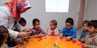 İnegöl İlçe Müftülüğü yaklaşık 450 kişilik kadrosu ile İnegöllülere en iyi hizmeti vermek için çalışıyor