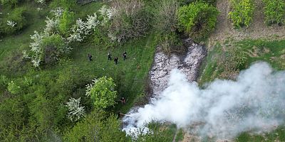 İnegöl İsaören’de Ormanlık Alana Yakın Bahçede Yangın Paniği