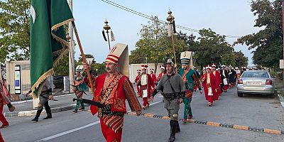 İnegöl Mehter Ekibi Romanya’da Coşturdu