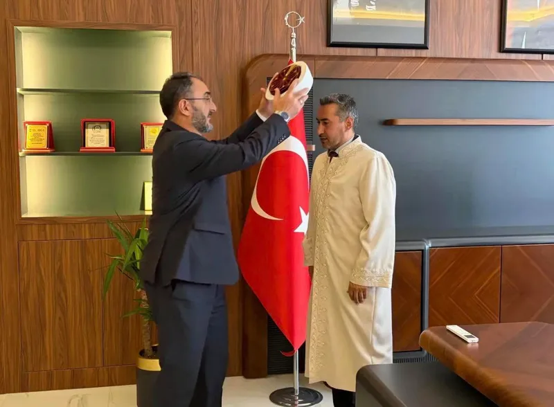 İnegöl Müftüsü Uzunharman’a Cübbe Tevdi Töreni