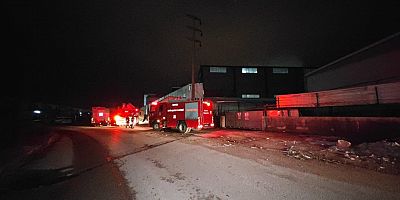 İnegöl OSB’de Yangın Paniği: Dumanlar Korkuttu
