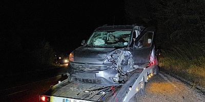 İnegöl Tahtaköprü Yolunda Kaza: 3 Kişi Yaralandı