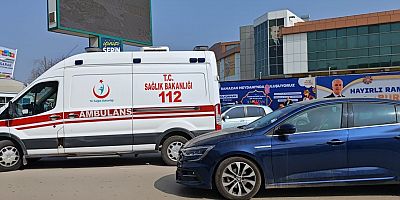 İnegöl Terminali Önünde Trafik Tartışması Kavgaya Dönüştü: 2 Kişi Emniyete Götürüldü