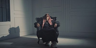İnegöl’ün Türkçe rap müziğin en genç isimlerinden Kâlfi, 5. klip yayınlandı