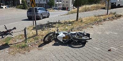 İnegöl Yeniceköy’de Cip ile Motosiklet Çarpıştı: 16 Yaşındaki Sürücü Ağır Yaralandı
