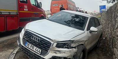 İnegöl Yolunda Otomobil Şarampole Uçtu: 3 Yaralı