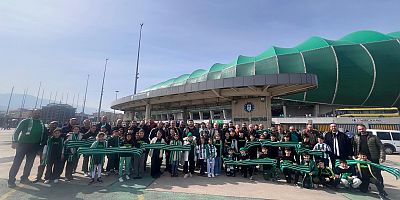 İNEGÖLLÜ MİNİK TİMSAHLAR BURSASPOR MAÇINDA
