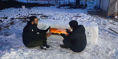 İnegöllü mobilyacı kardan şömineli televizyon sehpası yaptı