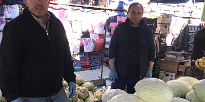 İnegöllü pazarcılardan 'Eldivenli' önlem