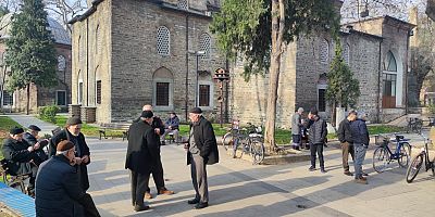 İnegöllü yaşlıların sohbet yuvası 