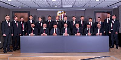 İNEGÖLSPOR’DA GÖREV DAĞILIMI YAPILDI