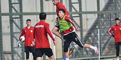 İnegölspor, Fethiyespor Maçı Hazırlıklarını Sürdürüyor