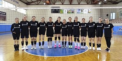 İNG Akhisar Spor Kız Voleybol Takımı İlk Kez Liglere Çıkıyor