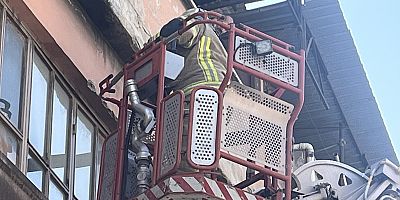 İskelethanede yangın 