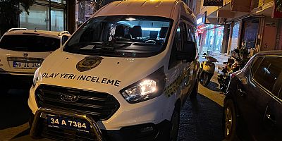 İstanbul Bağcılar’da motosikleti şüpheliler iki kişiye silahlı saldırı düzenledi: 1 ölü, 1 yaralı
