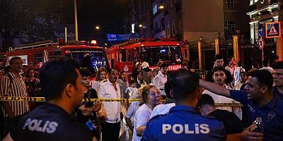 İstanbul Beyoğlu'nda 9 katlı otelde çıkan yangın söndürüldü