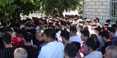 iSTANBUL BOĞAZINDA BOĞULAN iNEGöLLü GENÇ TOPRAĞA VERiLDi