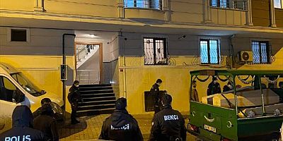 İstanbul’da eşini ve bir kişiyi öldüren şüpheli intihar etti