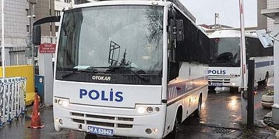 İstanbul merkezli tapuda rüşvet operasyonunda 66 şüpheli adliyede