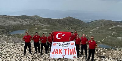Jandarma Teşkilatı, 185. Kuruluş Yıl Dönümünü Uludağ'ın Zirvesinde Kutladı