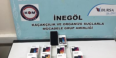 KAÇAK TELEFON VE RUHSATSIZ SİLAH ELE GEÇİRİLDİ