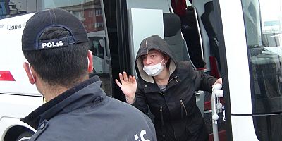Kadın yolcu ortalığı birbirine kattı  