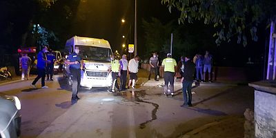 Kafa kafaya çarpıştılar 2 kişi hastanelik oldu