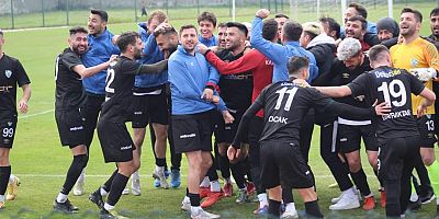 Kafkasspor şampiyonluğa koşuyor