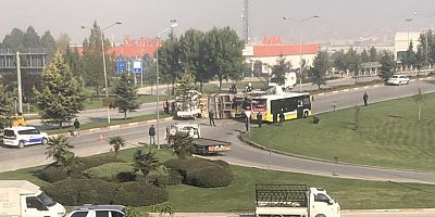 KAMYONETİN ÜZERİNE DEVRİLDİ