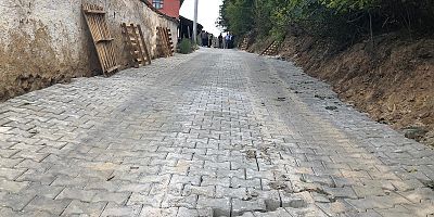 KARAGÖLET MAHALLESİ'NDE PARKE TAŞI UYGULAMASI