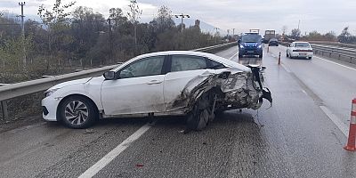 KAYGAN ZEMİN KAZAYA NEDEN OLDU; 4 YARALI