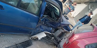 KAZA ANI GÜVENLİK KAMERASINA YANSIDI