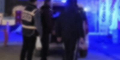 KEPÇEDEN AKÜ ÇALDI, VİNÇTEN PARÇA SÖKERKEN YAKALANDI