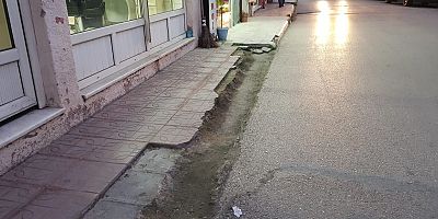 Kırık Dökük Kaldırımlar Ne Zaman Yapılacak?