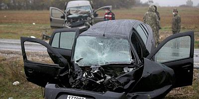 Kırklareli'nde askeri otomobil ile hafif ticari araç çarpıştı, 3 yaralı